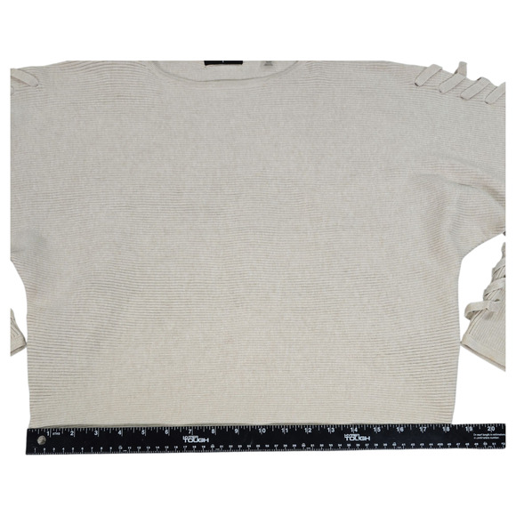 T Tahari Wom MD Long Sleeve Dolman Knit Sweater Lace Up Detail Crop Boxy Winter - Picture 4 of 9